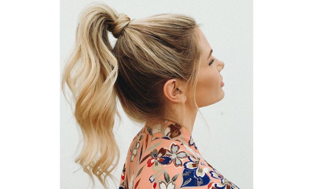5 Quick and Easy Hair Styling Tips for On-the-Go Glamour